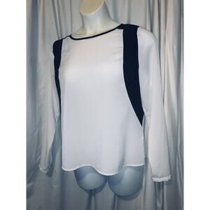 Attention White & Black Top Long Sleeve Sz L Scoop Neck Keyhole Button Back EUC